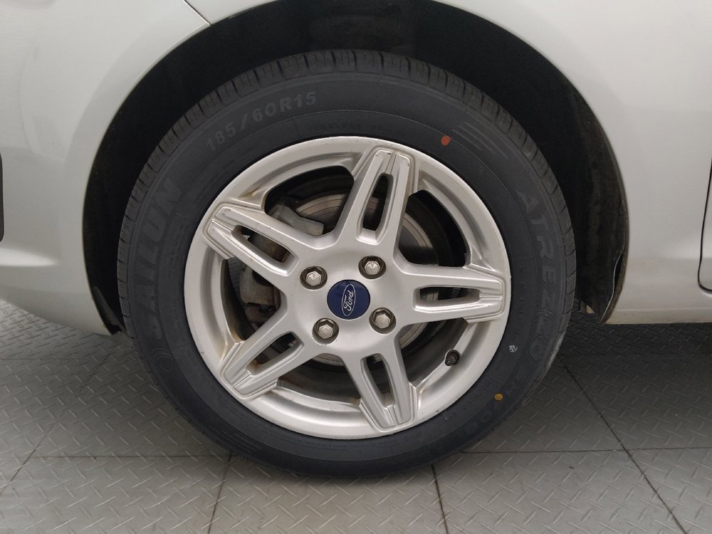 Used 2018 Ford Fiesta SE FWD image 31