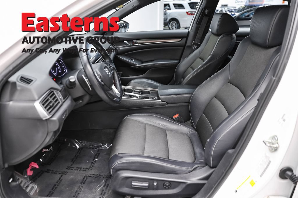Used 2018 Honda Accord Sport image 13