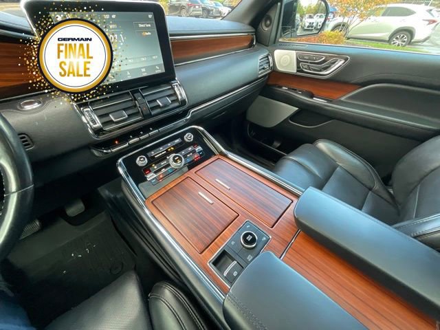Used 2019 Lincoln Navigator L Reserve image 18