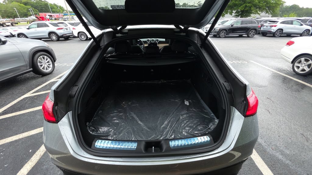 Certified 2025 Mercedes-Benz GLC 300 4MATIC image 9