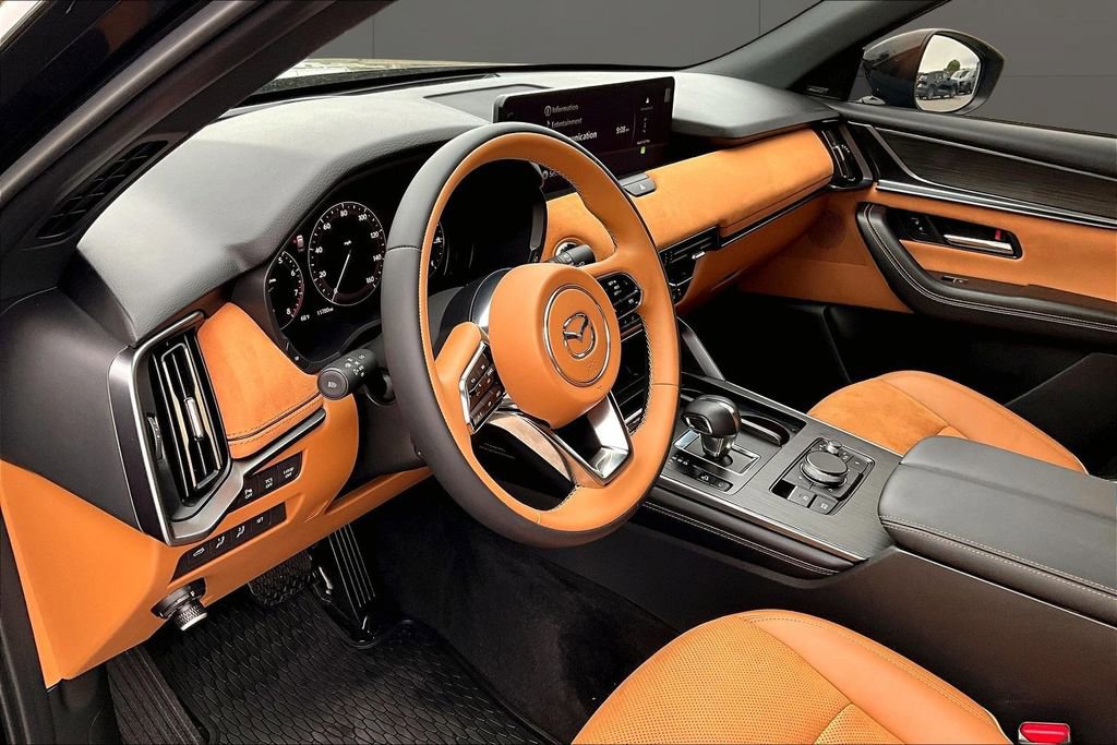 Certified 2025 MAZDA CX-70 3.3 Turbo S w/ Premium Plus image 11