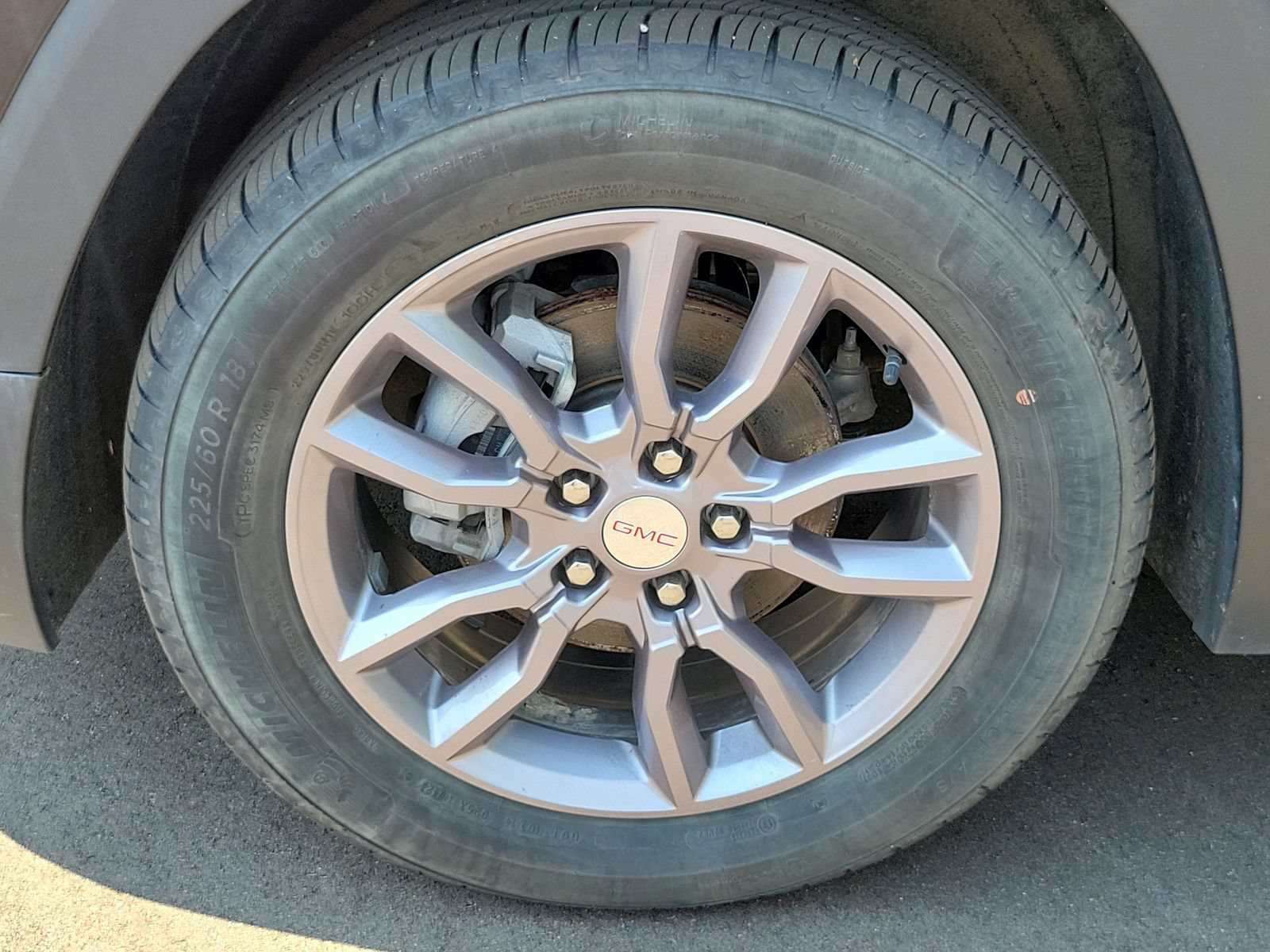 Used 2023 GMC Terrain SLT w/ LPO, Floor Liner Package AWD/4WD image 6
