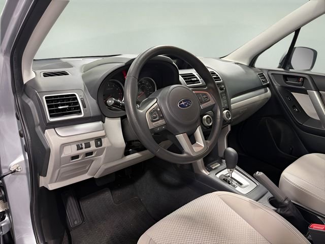 Used 2017 Subaru Forester 2.5i Premium w/ Protection Package #1 AWD/4WD image 10