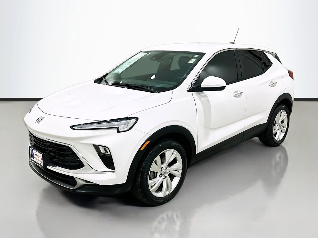 Used 2024 Buick Encore GX Preferred image 3