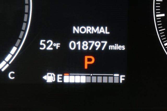 Used 2025 Honda Ridgeline Sport image 13