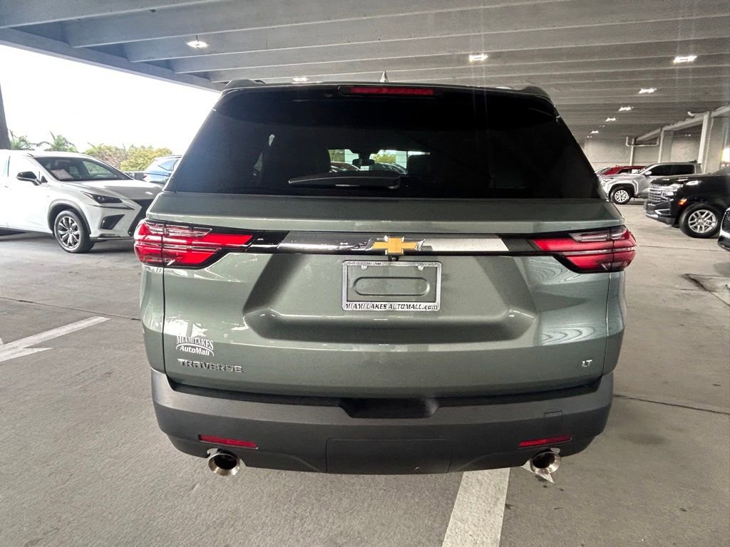 Used 2023 Chevrolet Traverse LT image 4