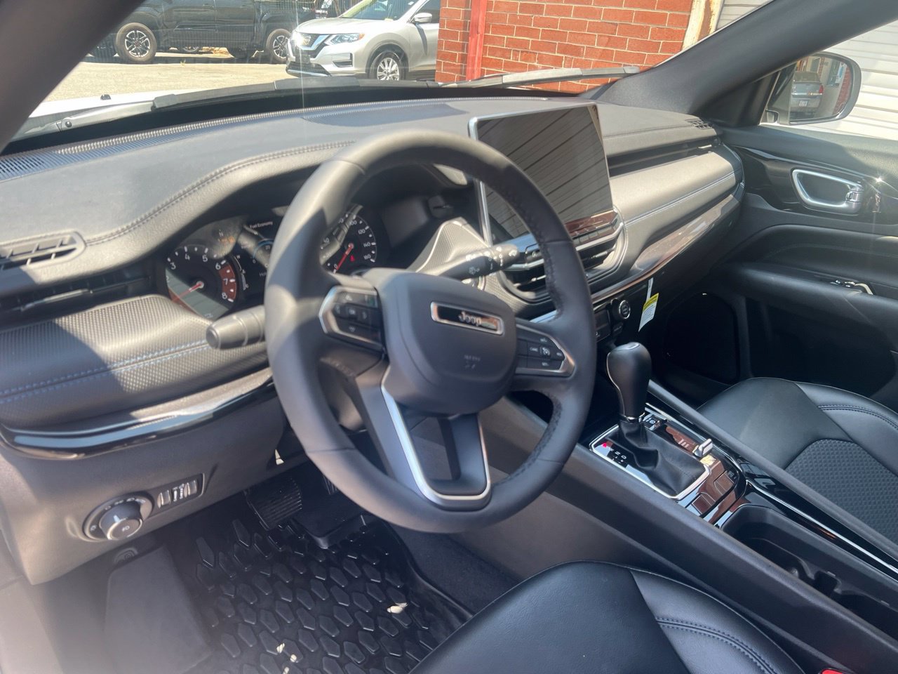 New 2026 Jeep Compass Latitude AWD/4WD image 16