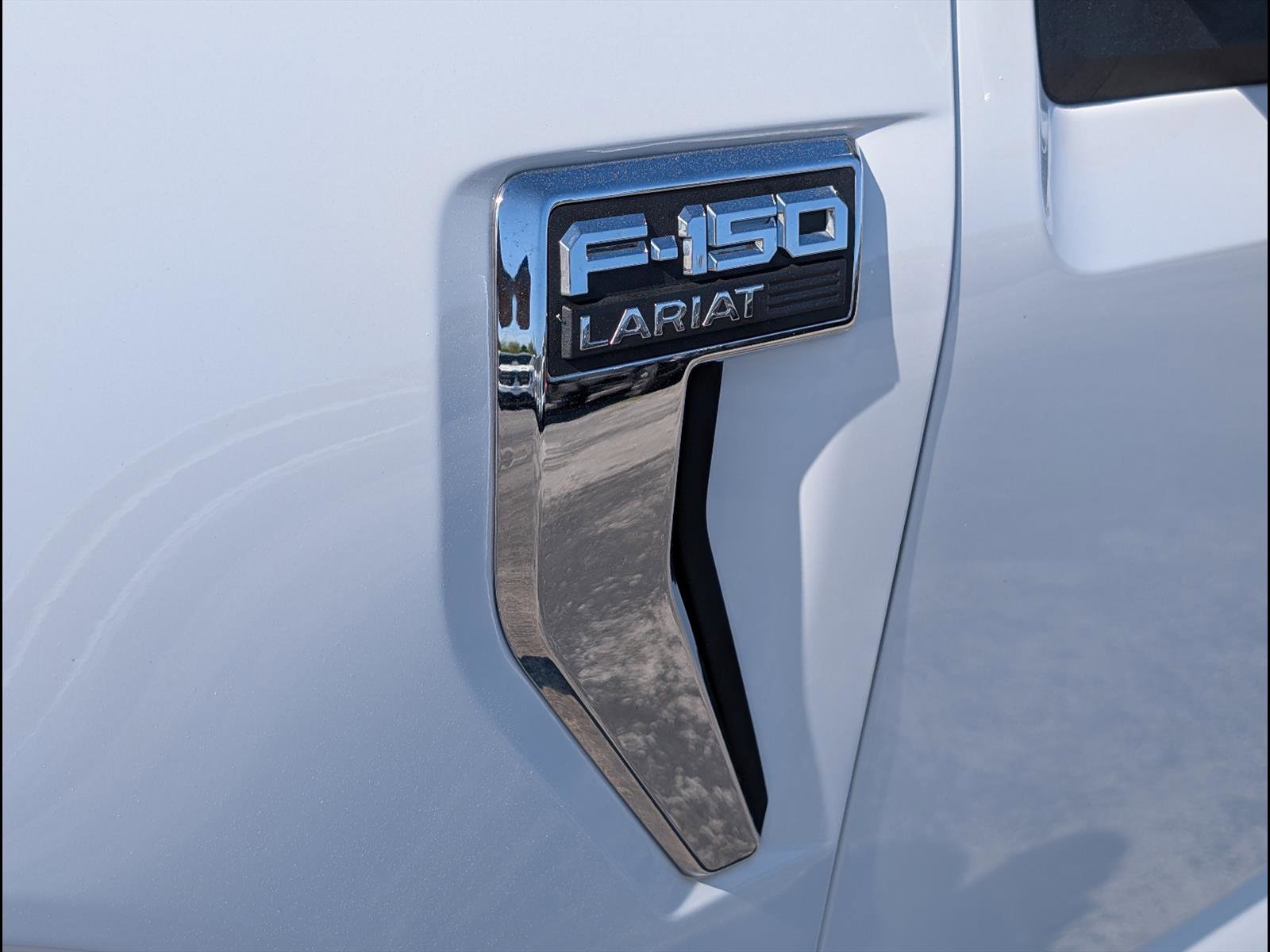 Used 2021 Ford F150 Lariat w/ Equipment Group 502A High AWD/4WD image 24