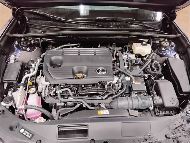 Used 2025 Lexus ES 300h w/ Premium Package FWD image 9