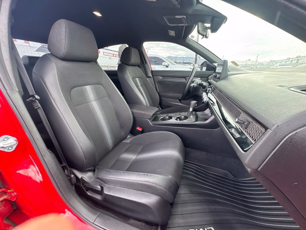 Used 2025 Honda Civic Sport image 24