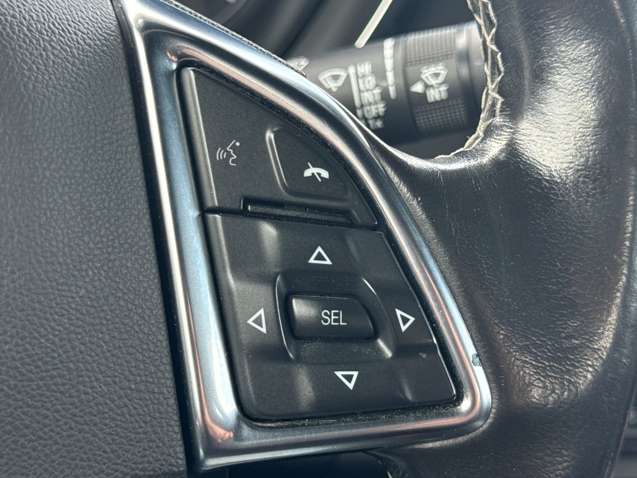 Used 2018 Chevrolet Camaro LS w/ Technology Package RWD image 24