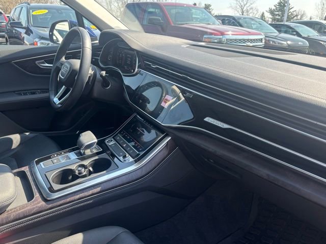 Used 2024 Audi Q7 3.0T Premium Plus image 15