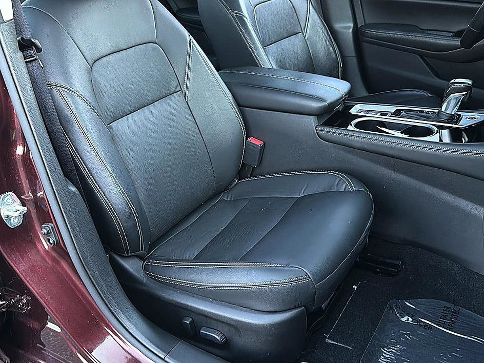 Used 2024 Nissan Altima 2.5 SL FWD image 23