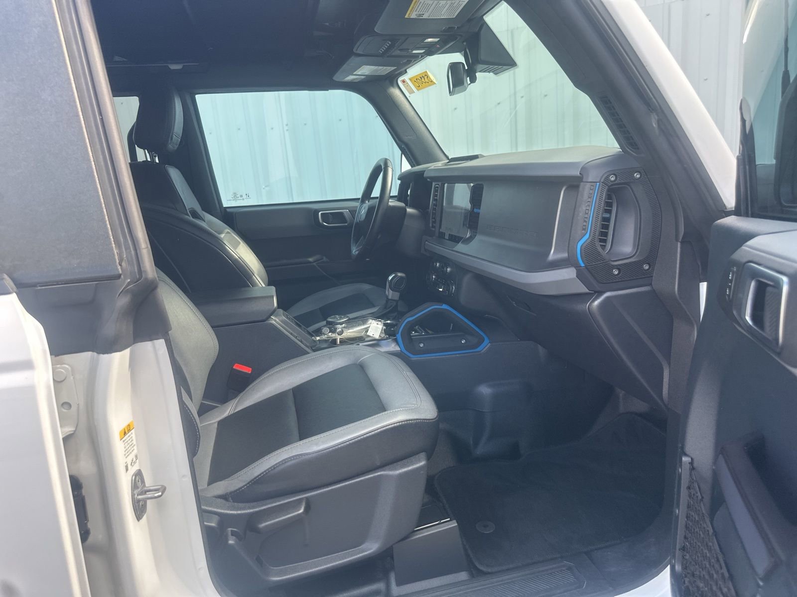 Used 2024 Ford Bronco Black Diamond AWD/4WD image 17