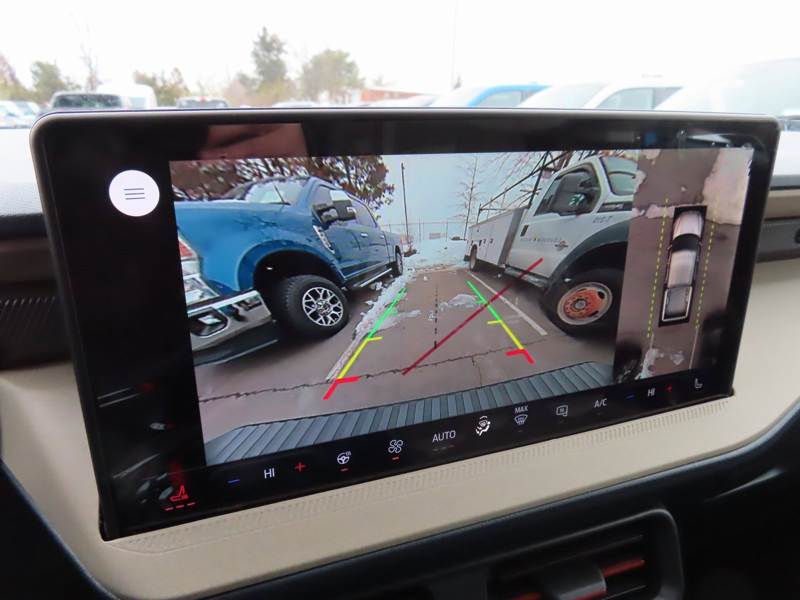 New 2026 Ford Maverick Lariat image 13