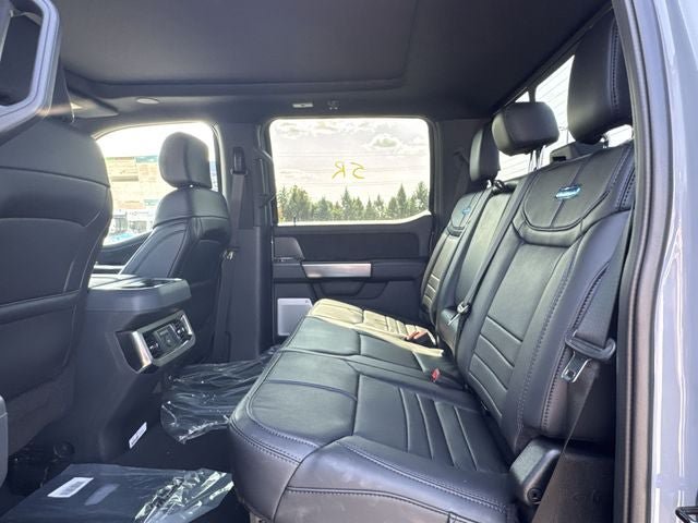 New 2026 Ford F350 Platinum w/ FX4 Off-Road Package AWD/4WD image 24