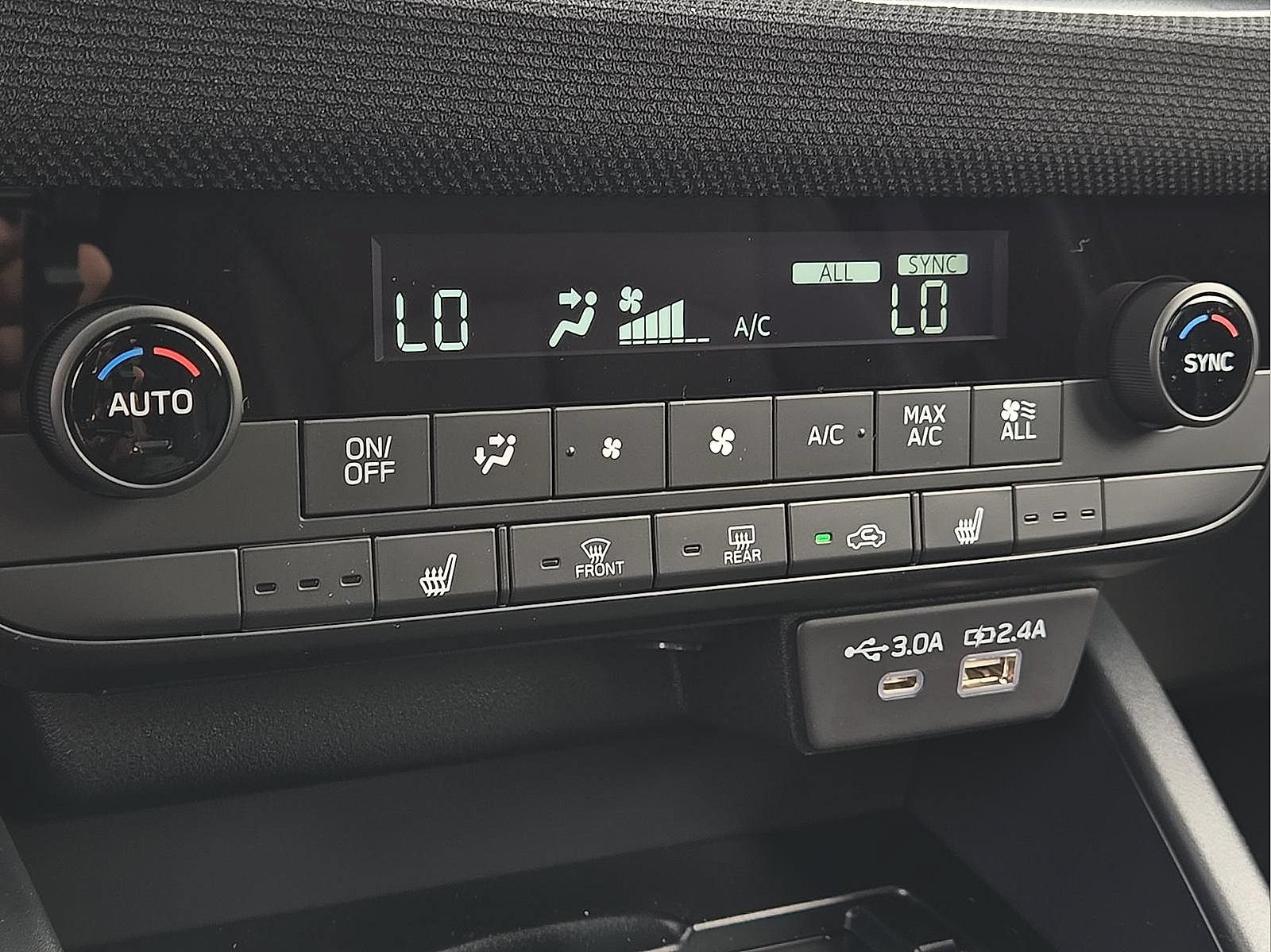 New 2026 Subaru Outback Premium AWD/4WD image 16