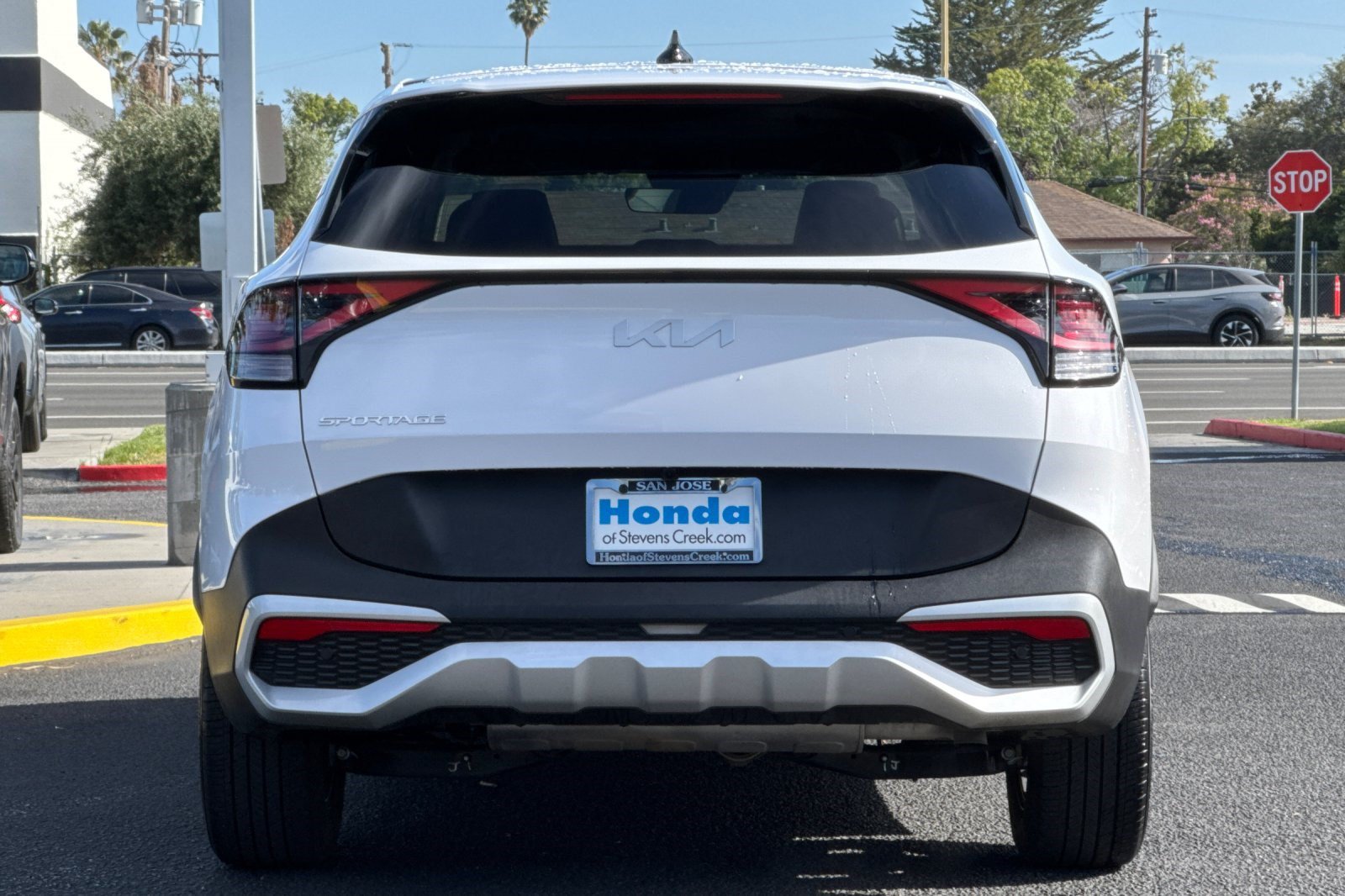 Used 2024 Kia Sportage EX FWD image 9
