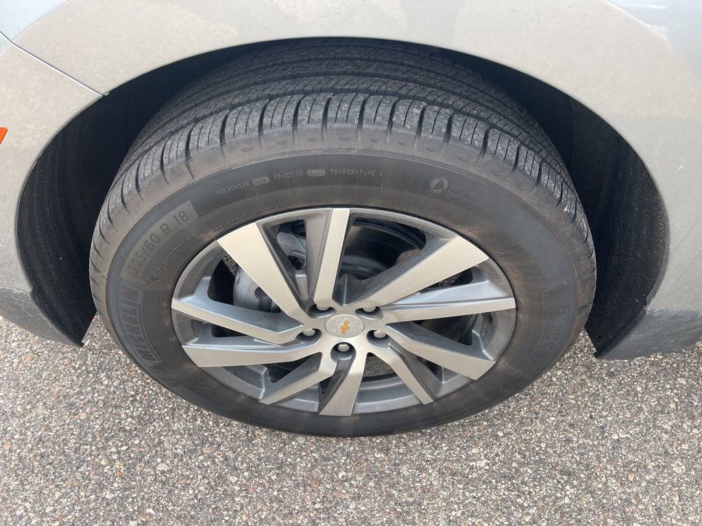 Used 2024 Chevrolet Equinox LT image 24