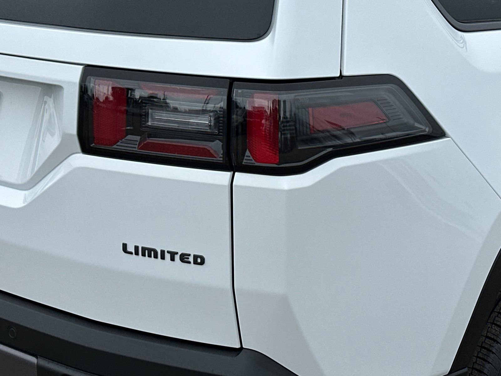 New 2026 Jeep Cherokee Limited AWD/4WD image 25