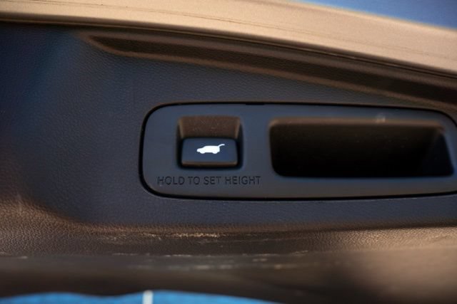 Used 2017 Honda CR-V EX-L image 12