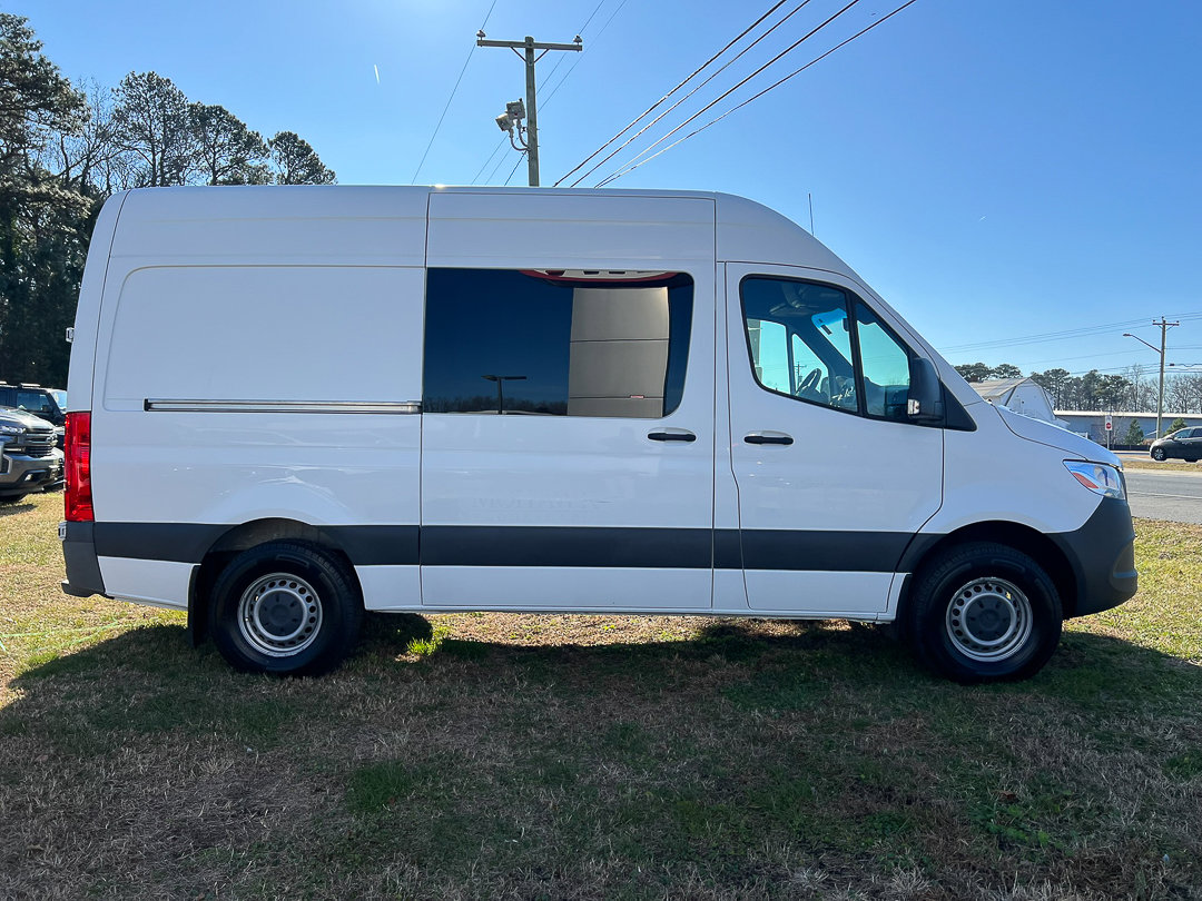 Used 2020 Mercedes-Benz Sprinter 2500 image 10
