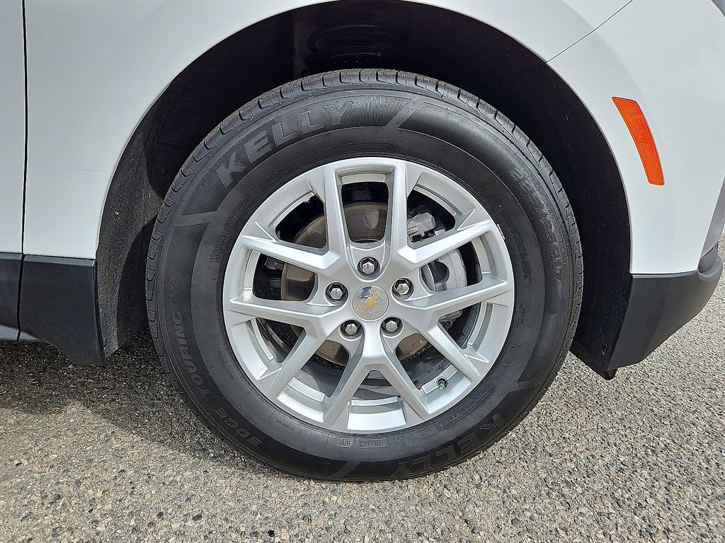 Used 2024 Chevrolet Equinox LT image 9