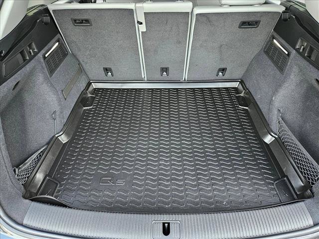 Used 2022 Audi Q5 2.0T Premium w/ Convenience Package image 6