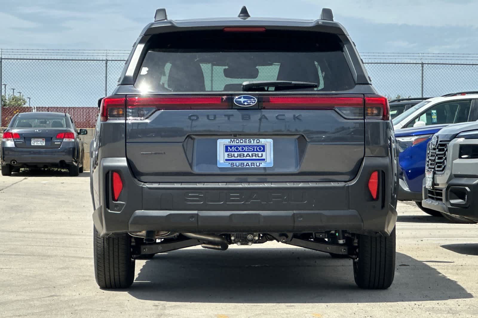 New 2026 Subaru Outback Limited AWD/4WD image 4
