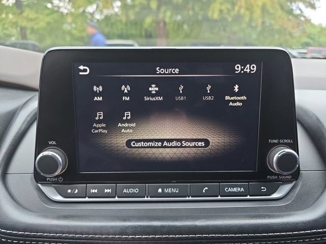 Used 2023 Nissan Rogue S image 29