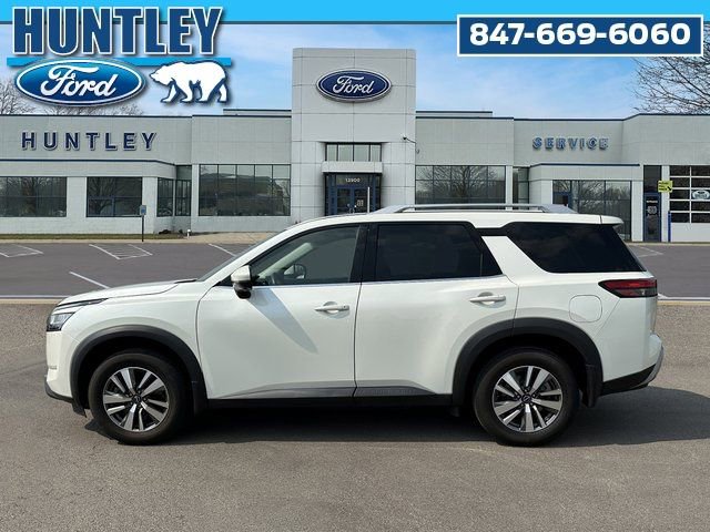 Used 2023 Nissan Pathfinder SL w/ Lighting Package (N92) image 7