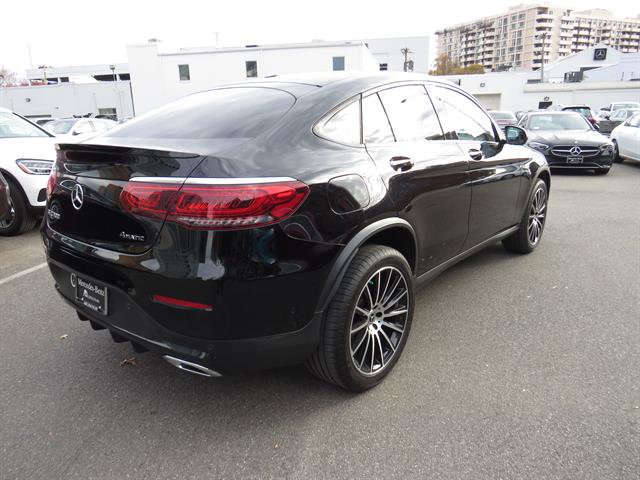 Used 2022 Mercedes-Benz GLC 300 4MATIC Coupe image 4