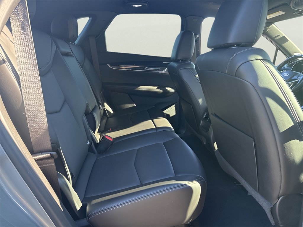 Certified 2023 Cadillac XT5 Premium Luxury image 18