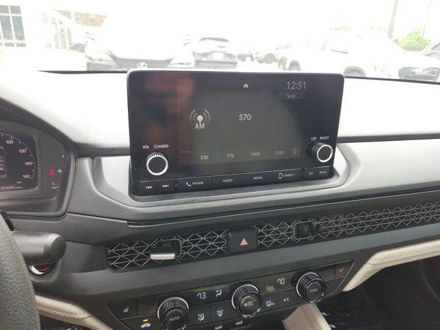 Used 2023 Honda Accord EX image 20