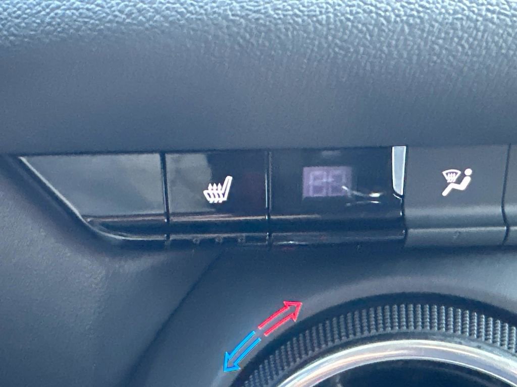 Used 2024 Chevrolet Blazer LT image 16