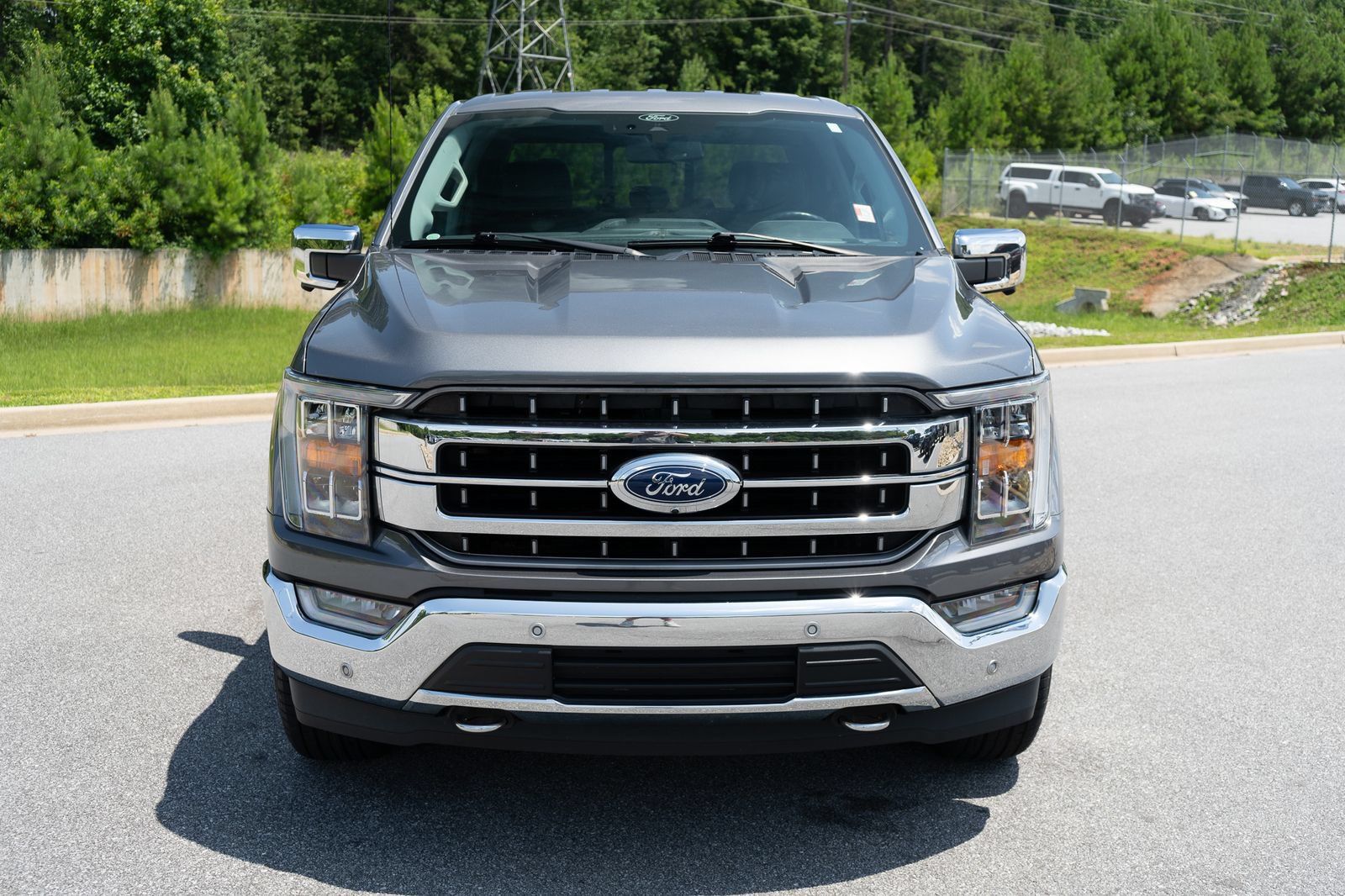 Used 2021 Ford F150 Lariat AWD/4WD image 2