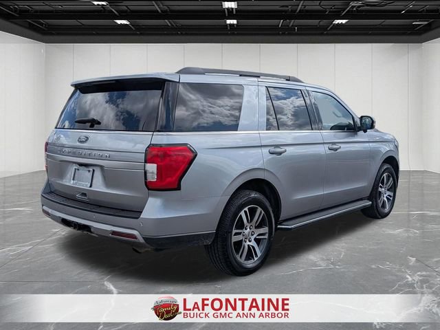 Used 2023 Ford Expedition XLT AWD/4WD image 5