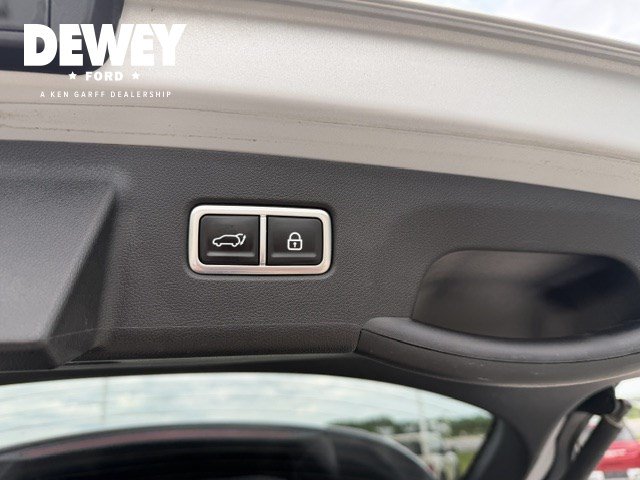 Used 2022 Kia Sorento EX w/ Panoramic Sunroof Package FWD image 35