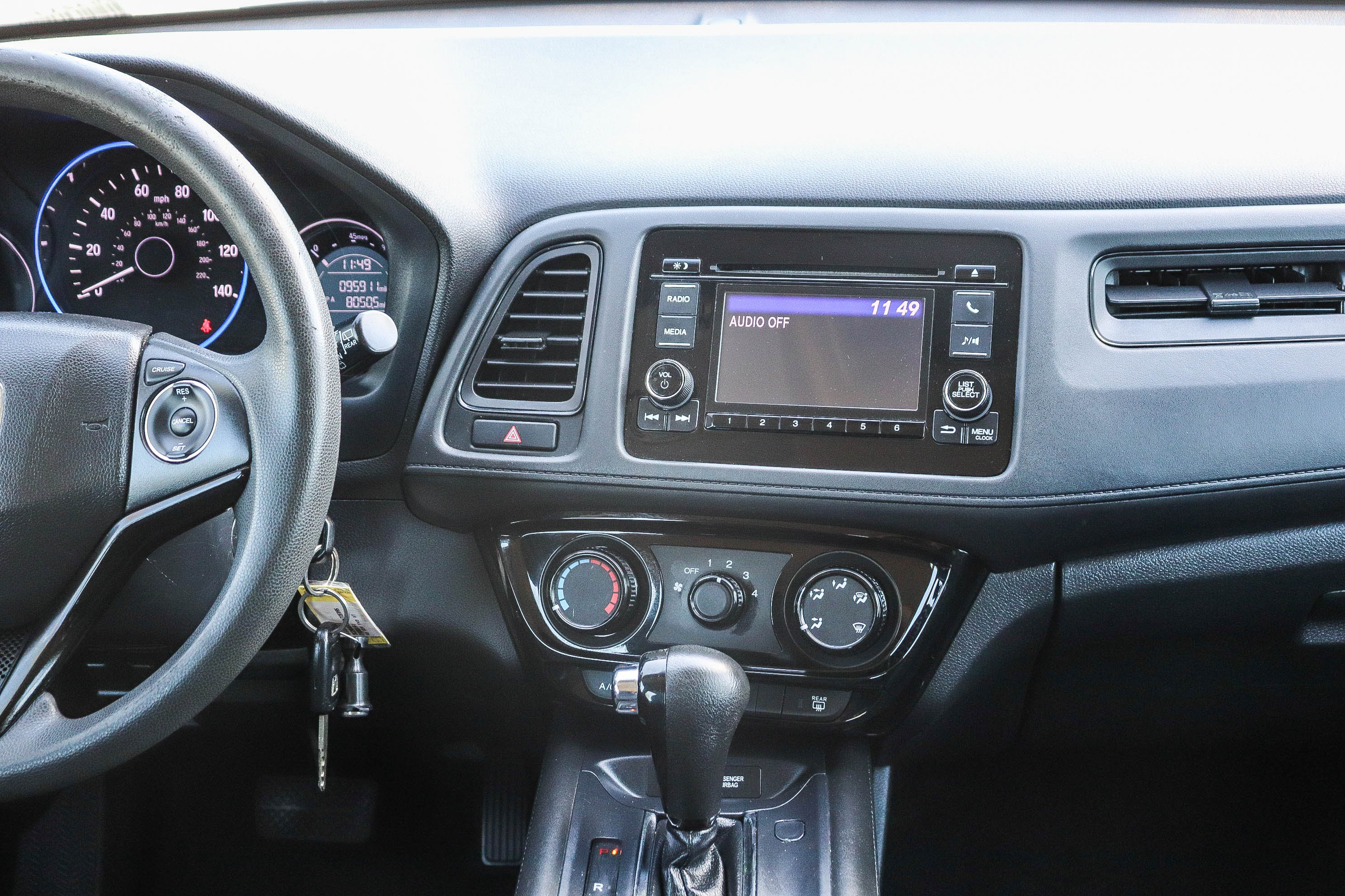 Used 2021 Honda HR-V LX image 16