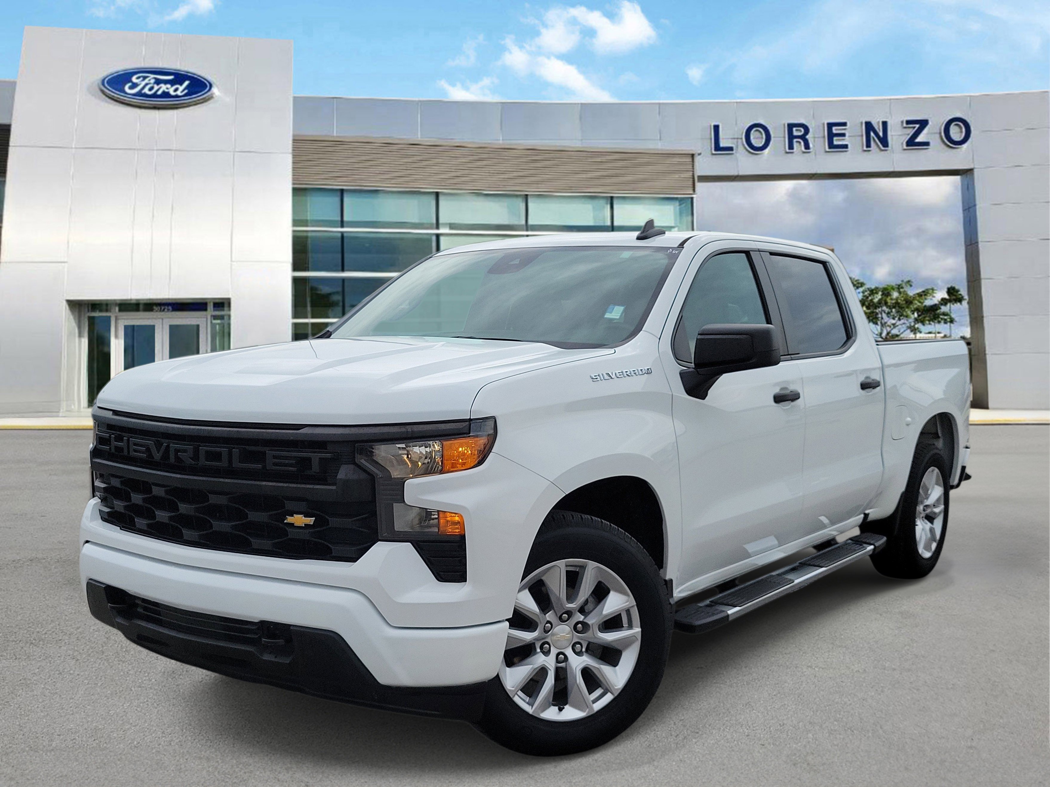 Used 2022 Chevrolet Silverado 1500 Custom RWD image 1