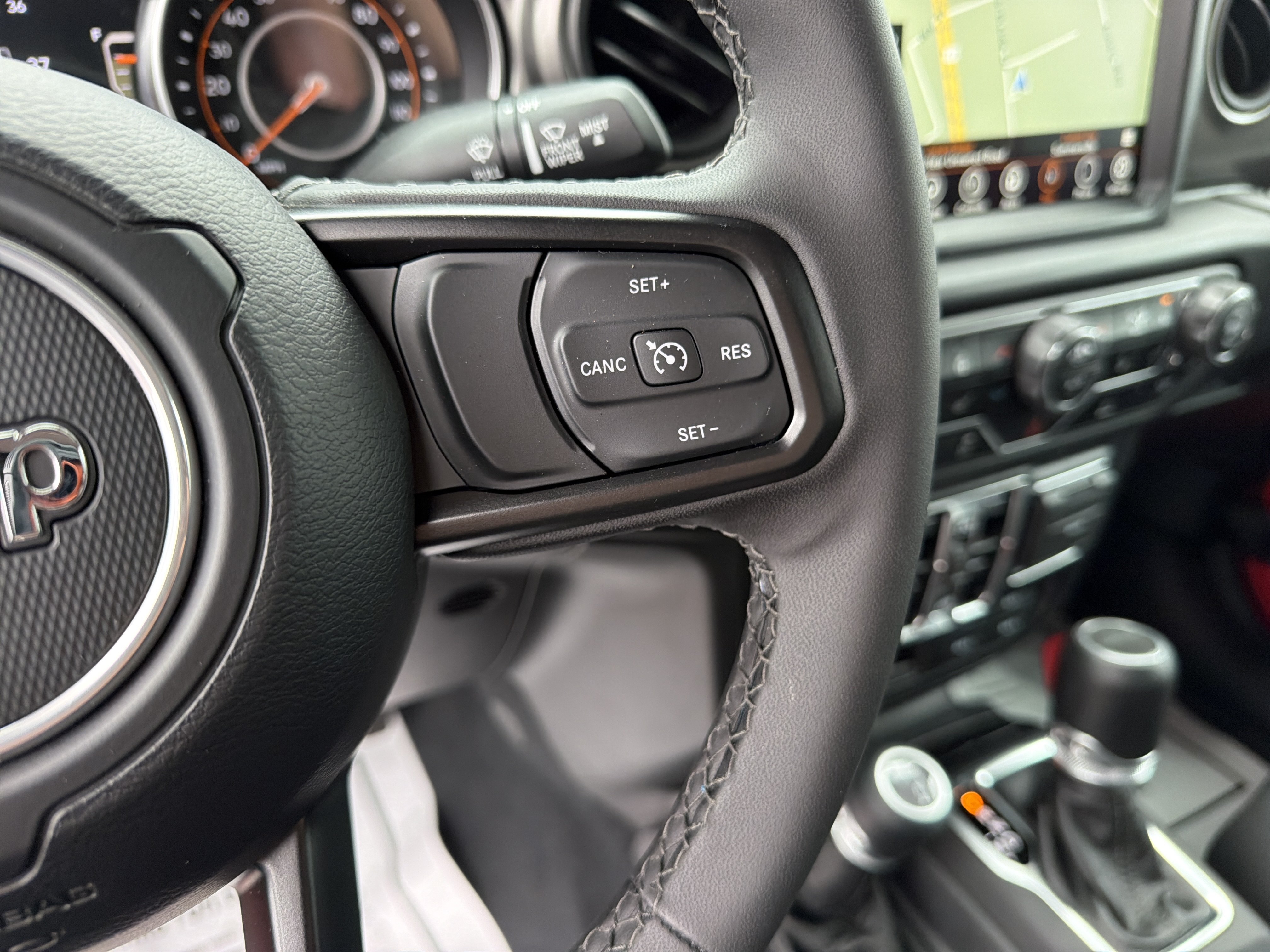 Used 2023 Jeep Gladiator Sport AWD/4WD image 20