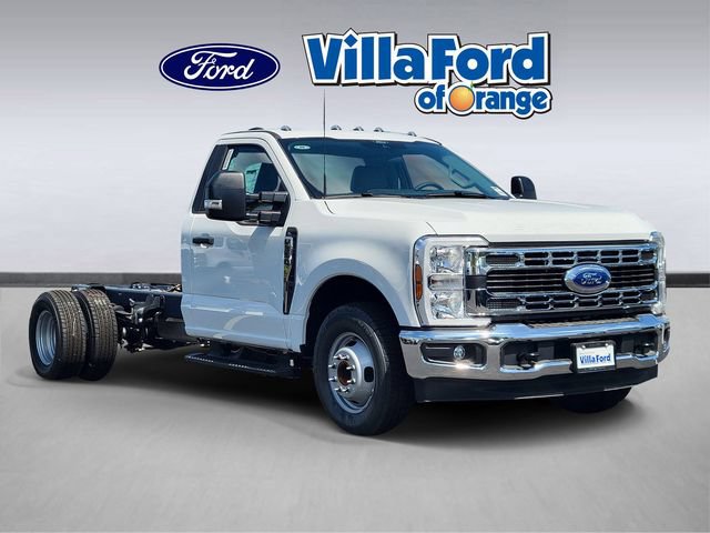 New 2026 Ford F350 XL w/ XL Chrome Package RWD image 1
