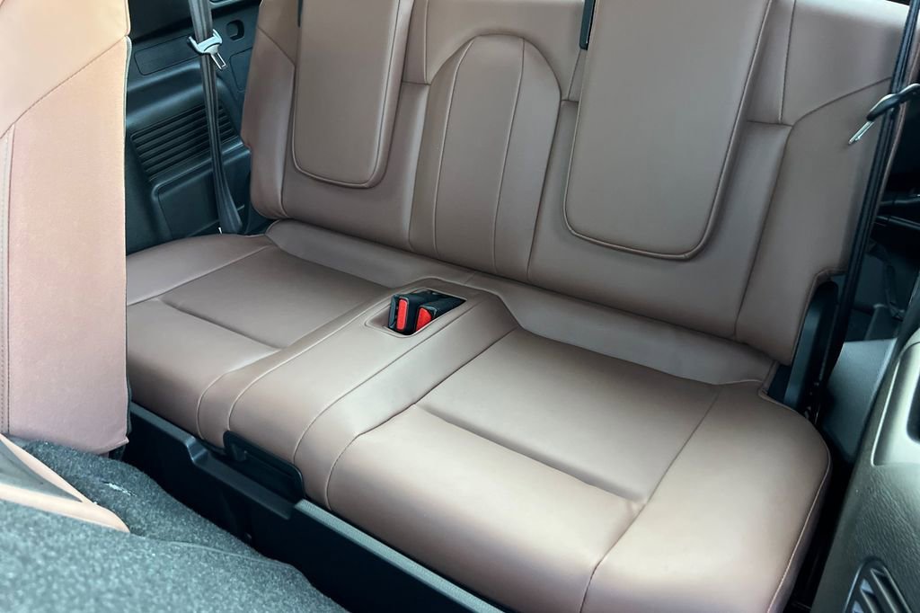 New 2026 Mitsubishi Outlander SEL image 16