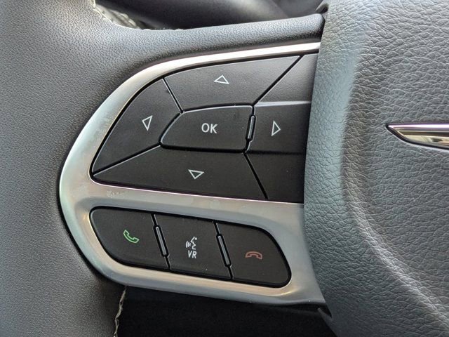 New 2026 Chrysler Pacifica Select FWD image 26