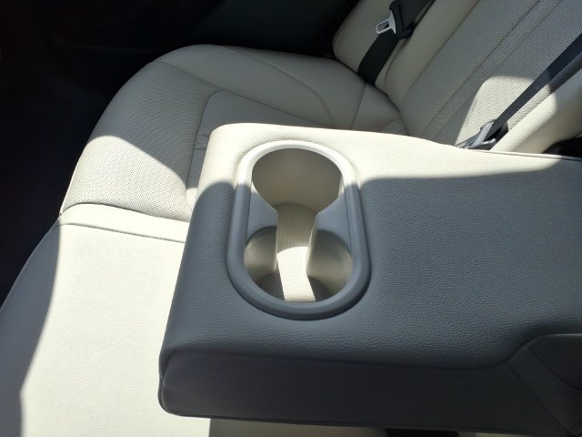 Used 2022 Hyundai Sonata Limited FWD image 9