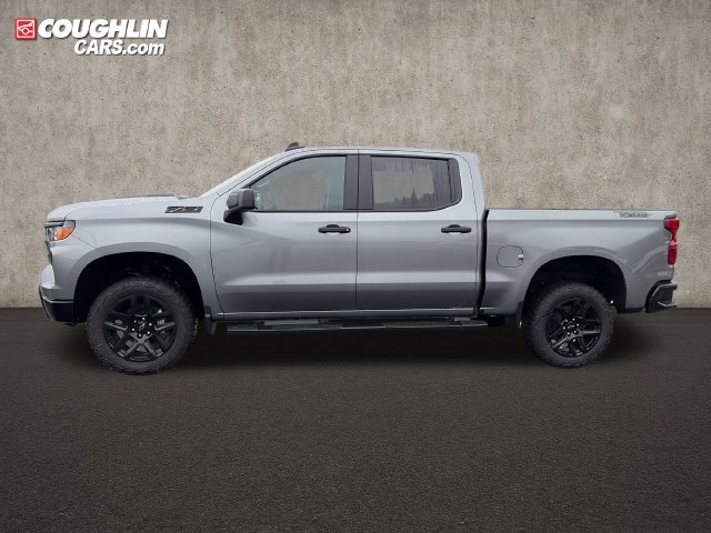 New 2026 Chevrolet Silverado 1500 Custom Trail Boss w/ Dark Appearance Package AWD/4WD image 4