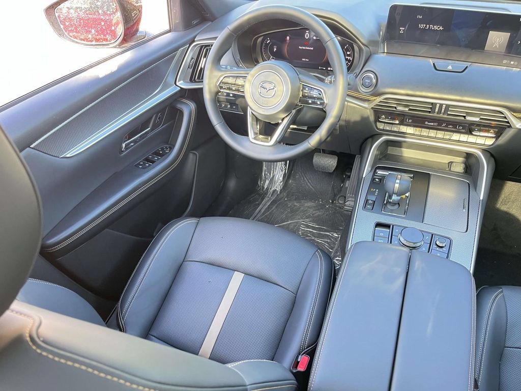 New 2025 MAZDA CX-70 Plug-In Hybrid w/ Premium Plus AWD/4WD image 27