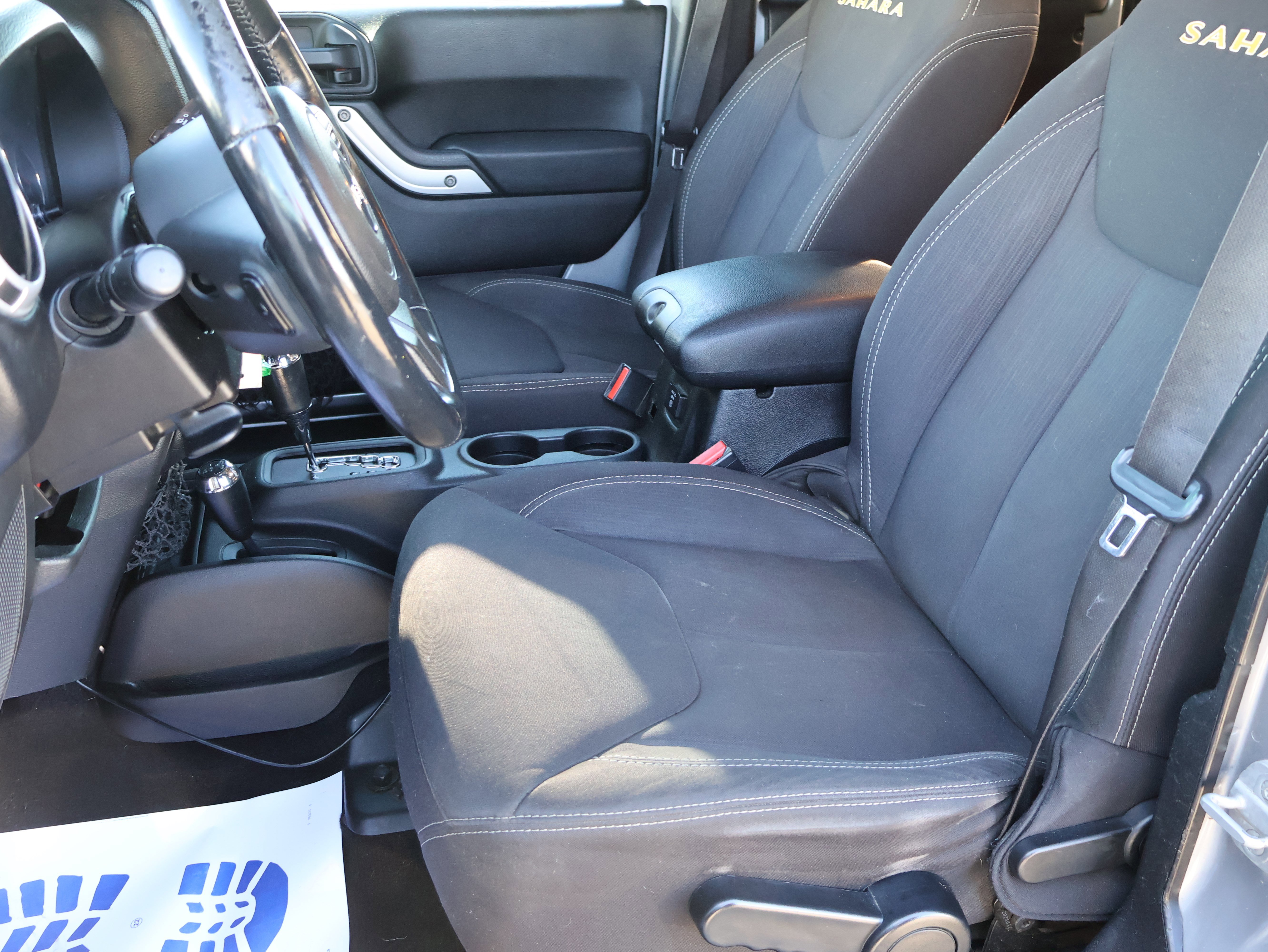 Used 2013 Jeep Wrangler Unlimited Sahara w/ Dual Top Group image 45