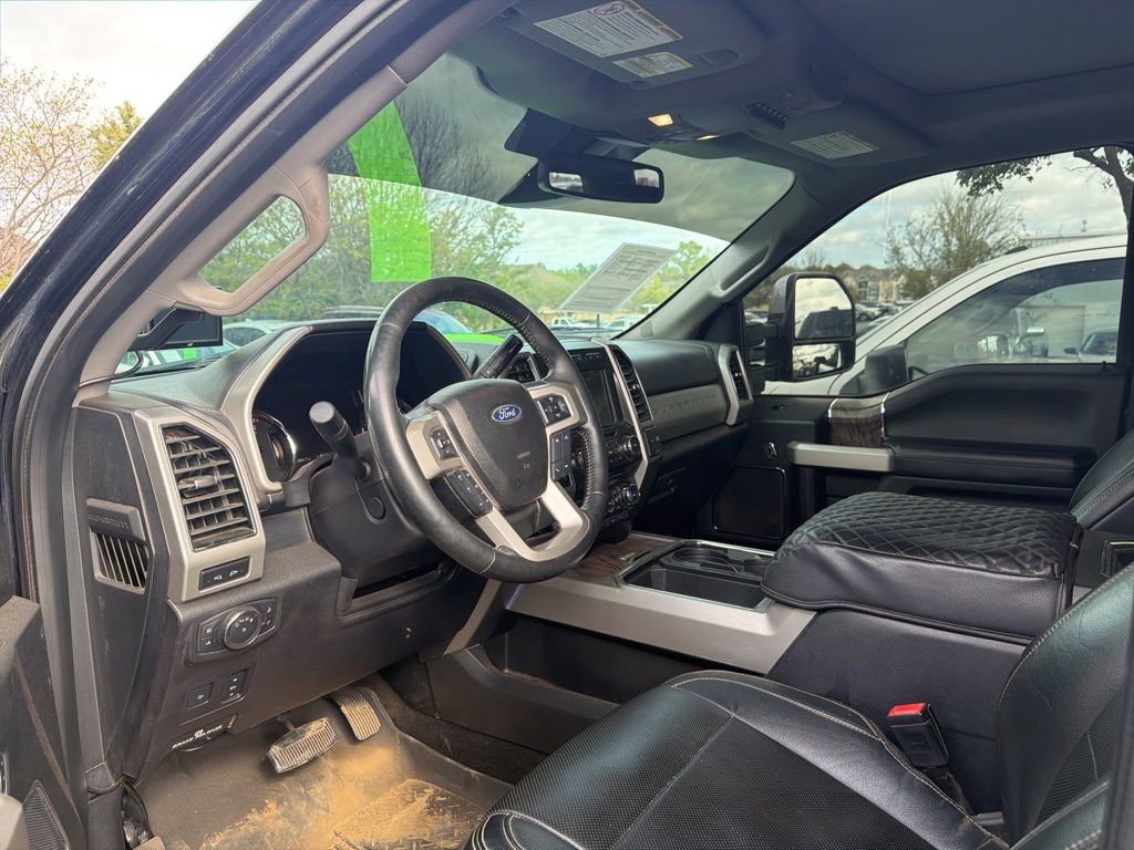 Used 2018 Ford F250 Lariat w/ Lariat Ultimate Package image 9