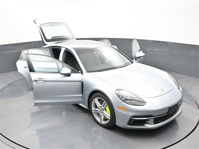 Used 2019 Porsche Panamera 4 image 30